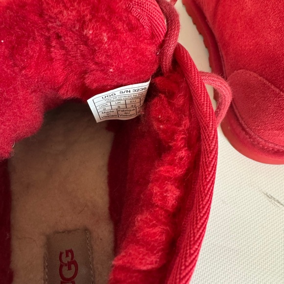 UGG Neumel II Boot Samba Red Suede Leather Ankle Booties USA 9 women’s 42 - Picture 6 of 11